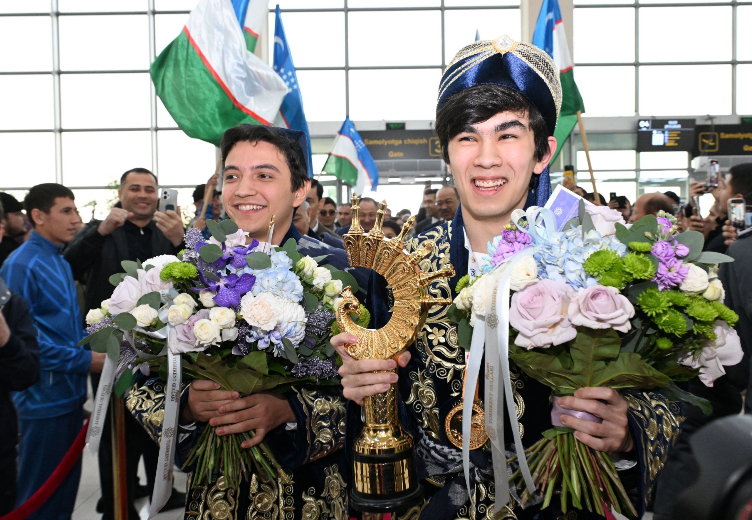 Самый молодой чемпион мира ФИДЕ Жавохир Синдаров был торжественно встречен